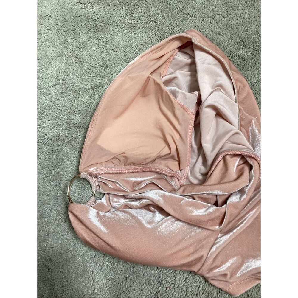 New. Robin Piccone blush stretchy velour bikini set. Small. Retails $189 - Picture 9 of 10